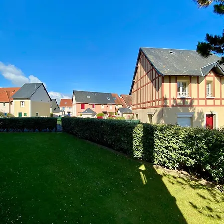 3 Personnes Cabourg-port Guillaume * Dives-sur-Mer