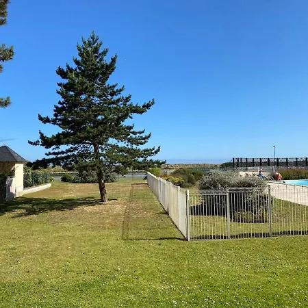 3 Personnes Cabourg-port Guillaume *